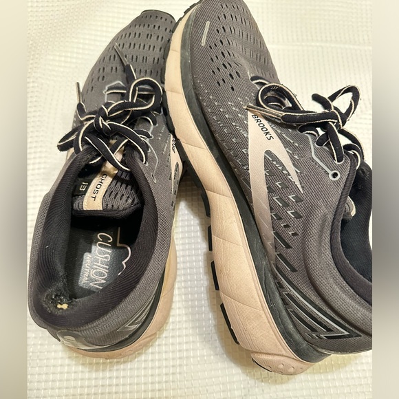 Brooks Women's Ghost 13 - Black / Pearl - Picture 7 of 8